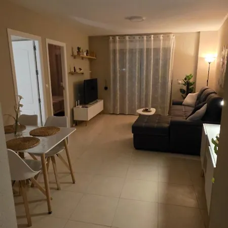 Pmt11 - Location And Pool *